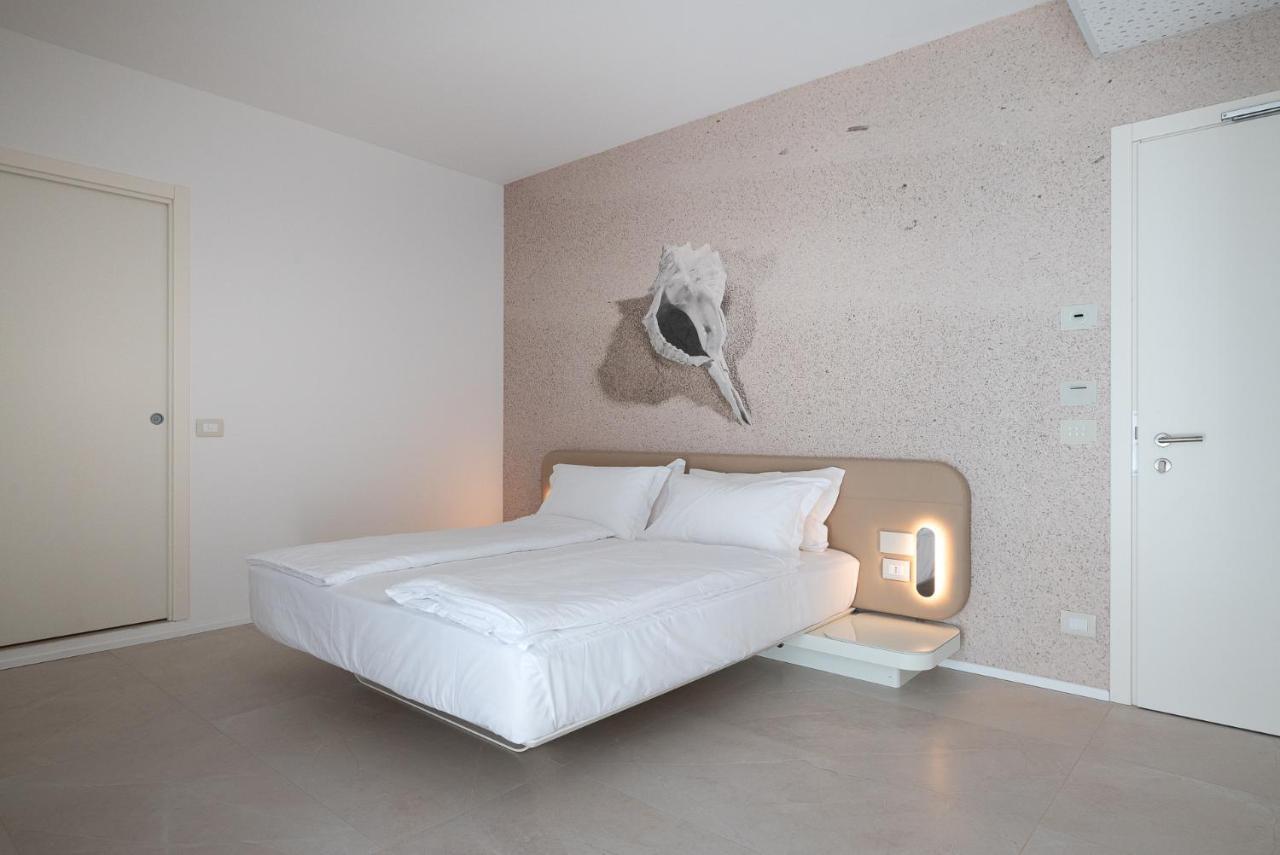 Unico Hotel Каорле Экстерьер фото