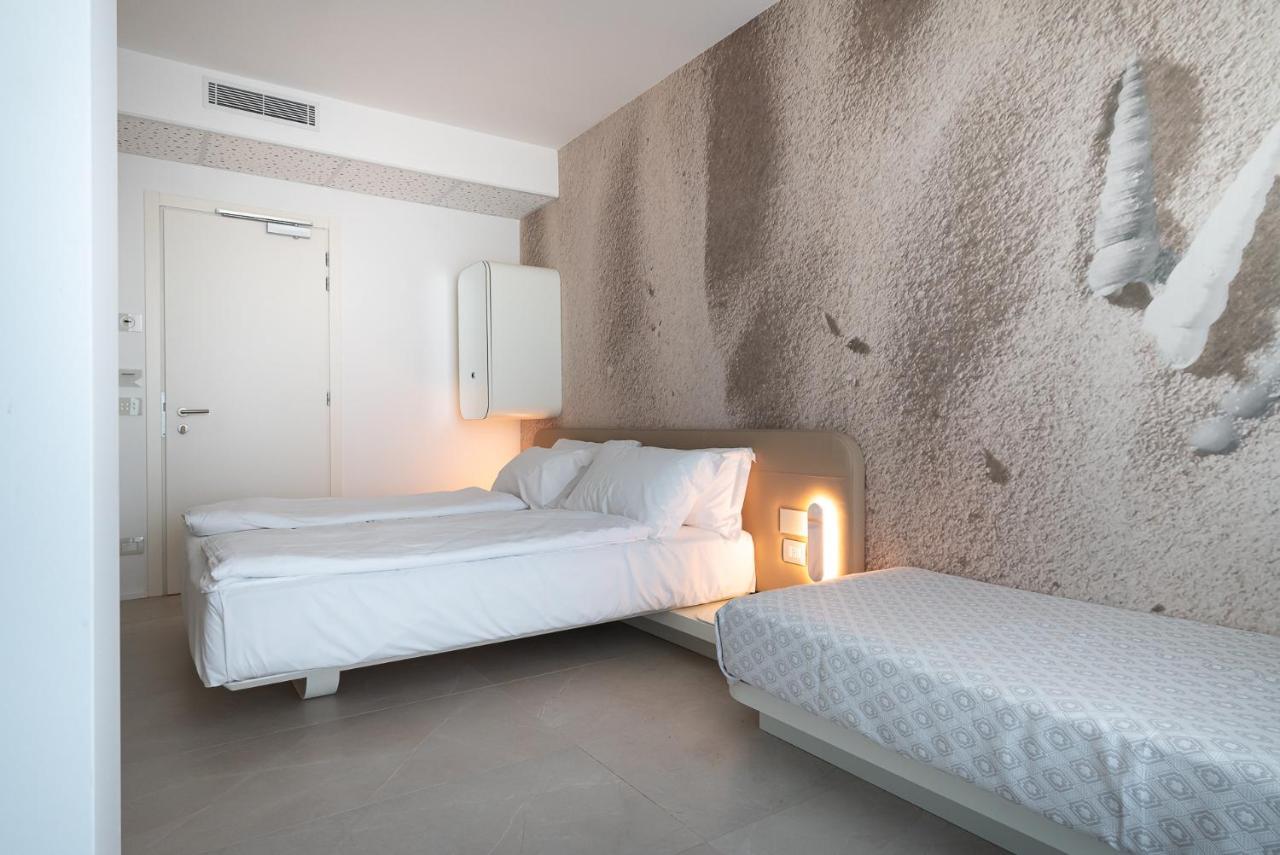 Unico Hotel Каорле Экстерьер фото
