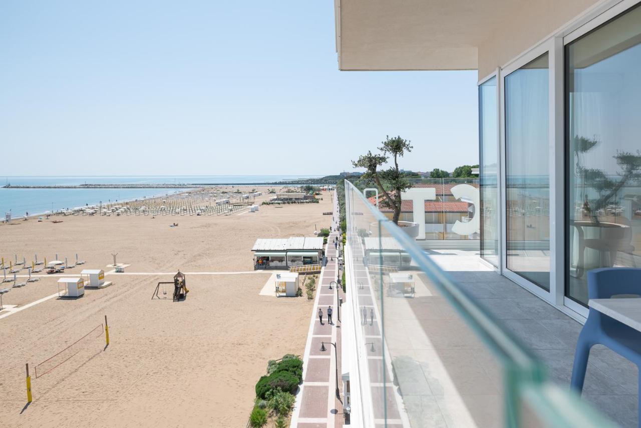 Unico Hotel Каорле Экстерьер фото