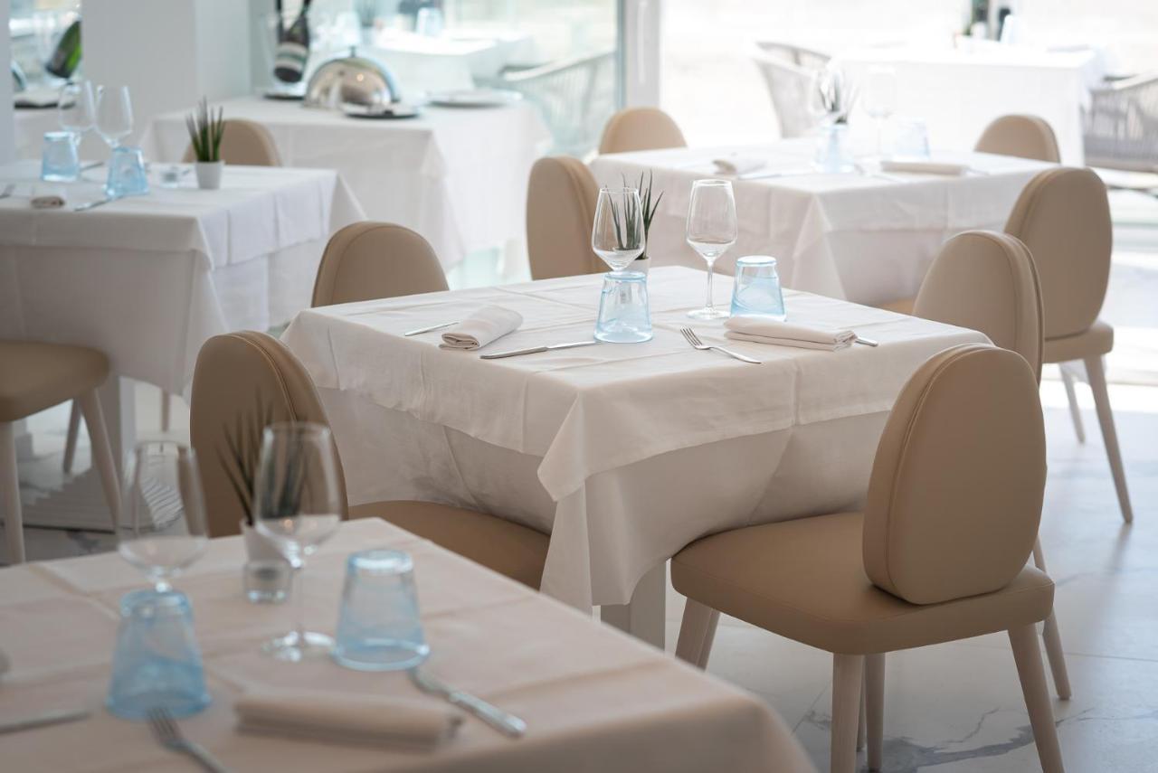 Unico Hotel Каорле Экстерьер фото