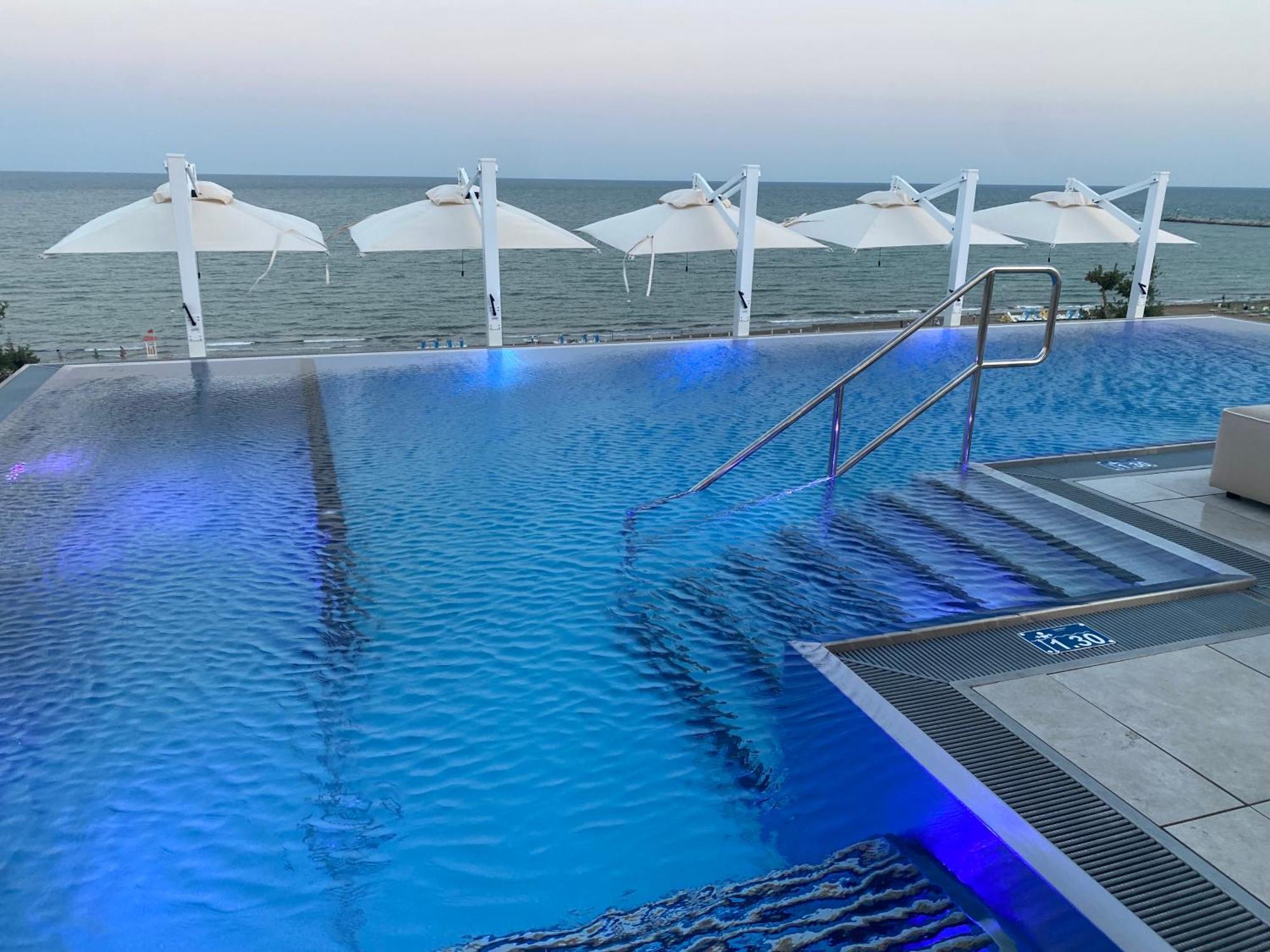Unico Hotel Каорле Экстерьер фото